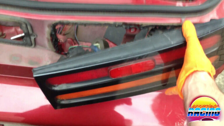 How to Remove Nissan 300zx Tail Lights