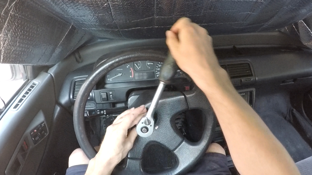 How to remove Honda Civic EF & CRX Steering Wheel